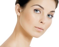 Expertise 8 neck lift stock 1
